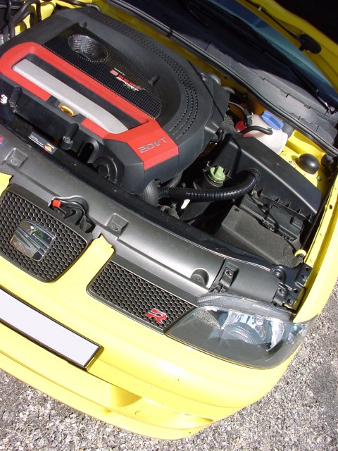 [Image: moteur-cupra-r.jpg]
